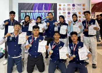 DARI KAMPUS KE KANCAH DUNIA : MAHASISWA FEB UMSU PERSEMBAHKAN EMAS UNTUK INDONESIA