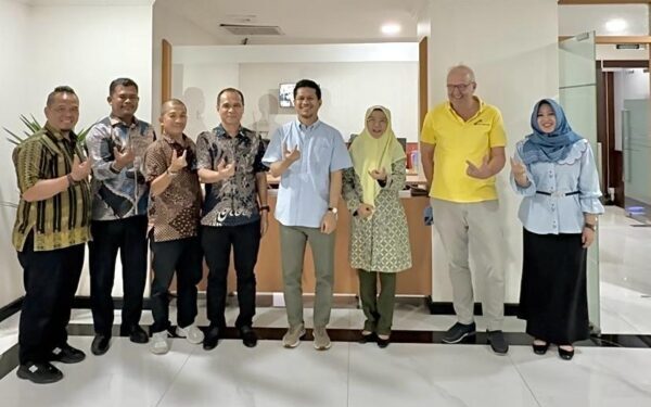 FGD DAN PENGUATAN LINK AND MATCH ANTARA FEB UMSU, PROGRAM DOKTOR MANAJEMEN DAN KADIN SUMATERA UTARA